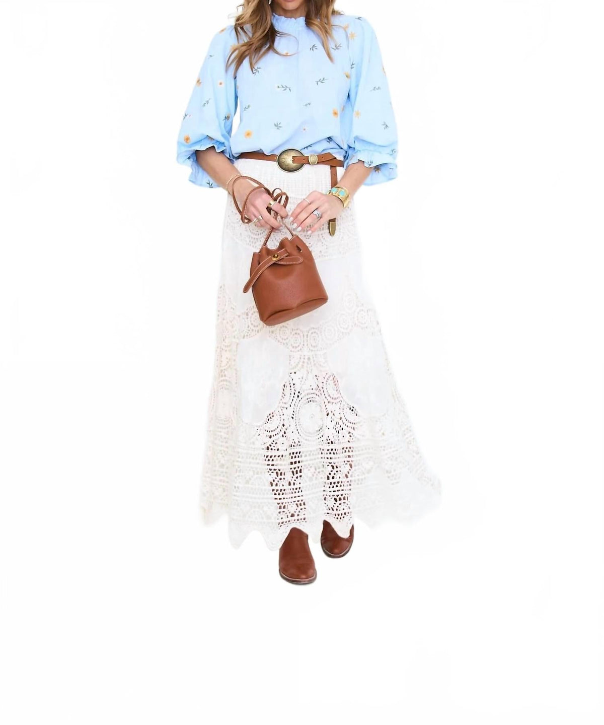 Scallop Hem Detail Embroidered Top In Blue