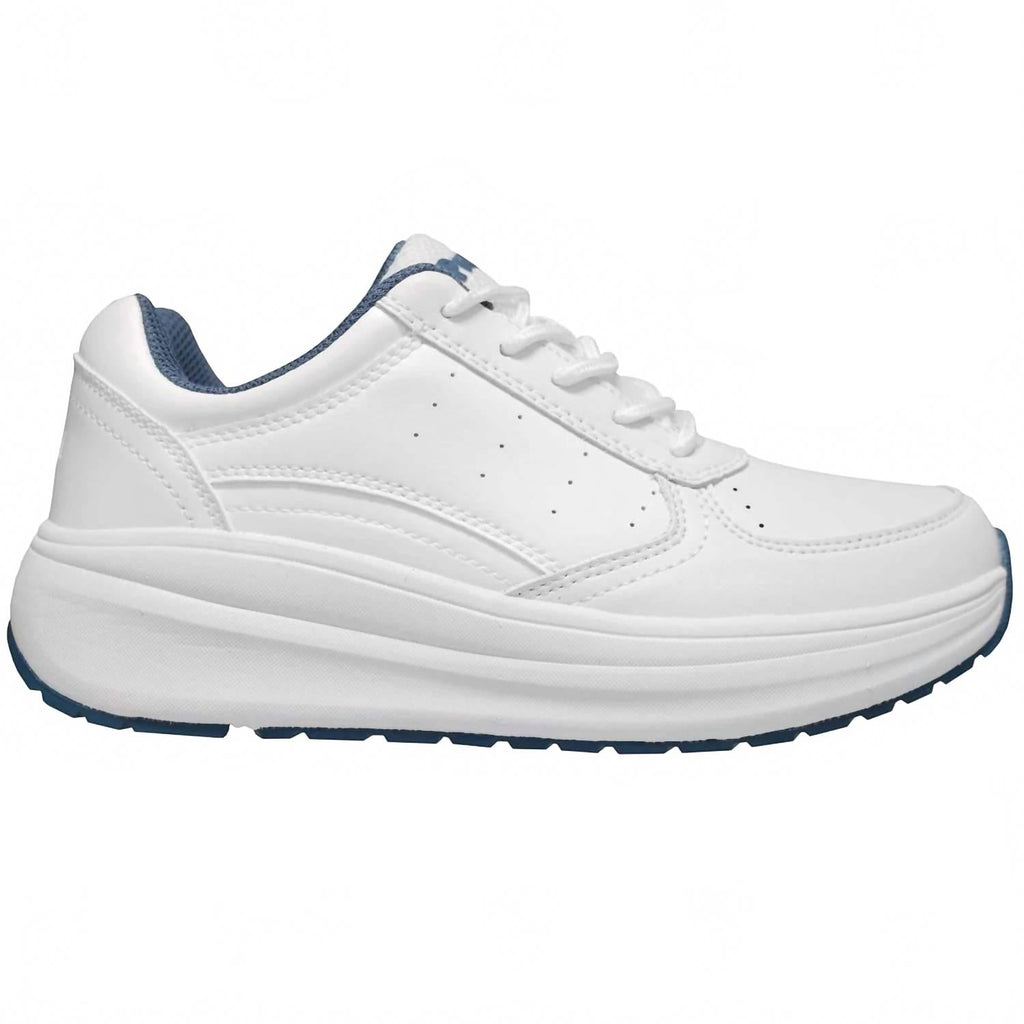 Women's Ultima Walking Shoes In White/denim