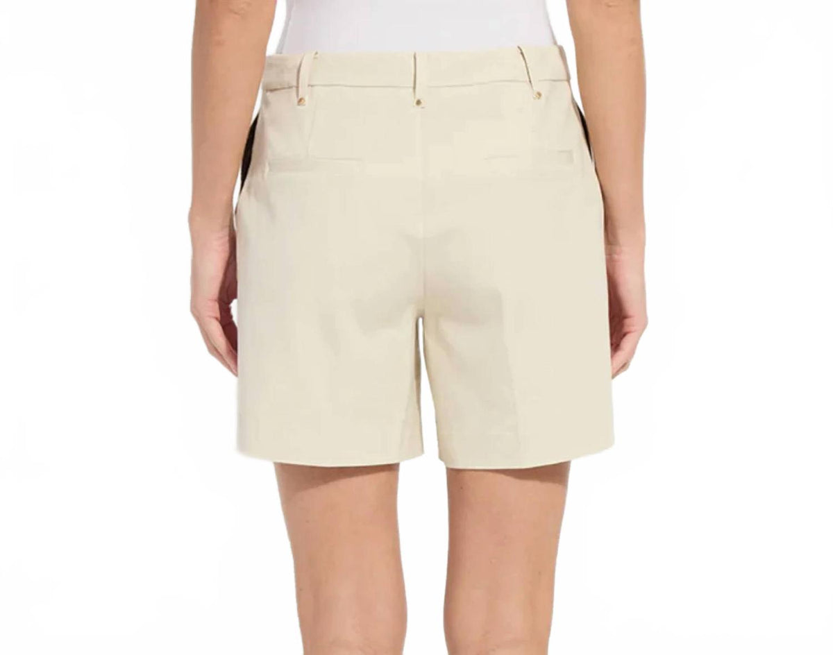 Amanda Stretch Twill Short In Sleek Beige
