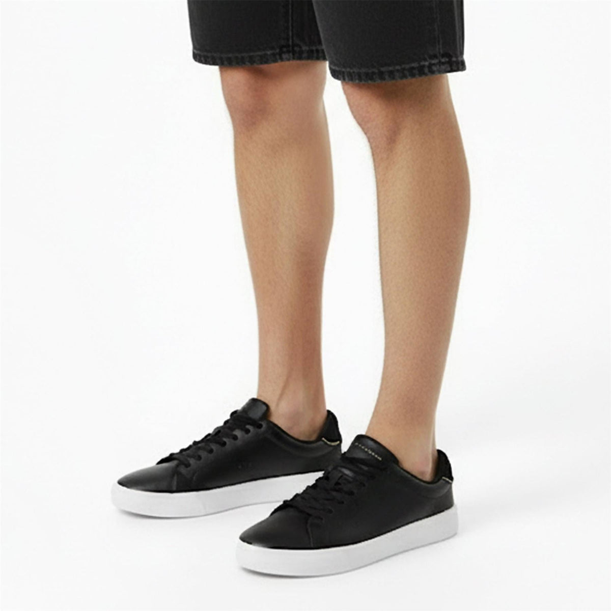 Tommy Hilfiger Leather Low Top Trainers