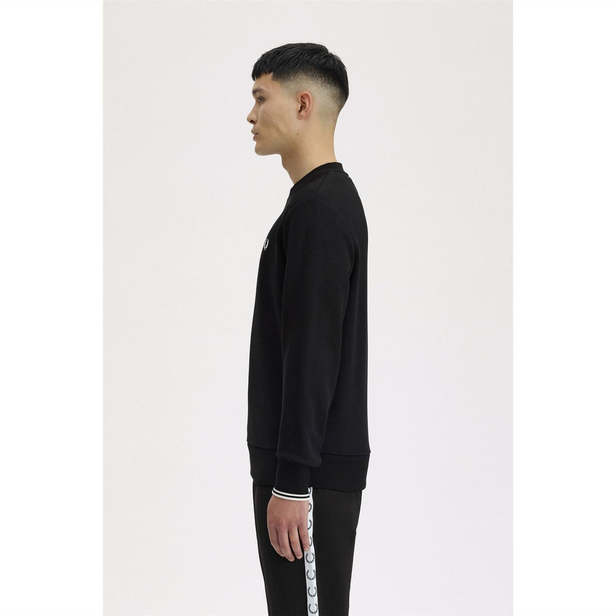 Fred Perry Neck Sweatshirt