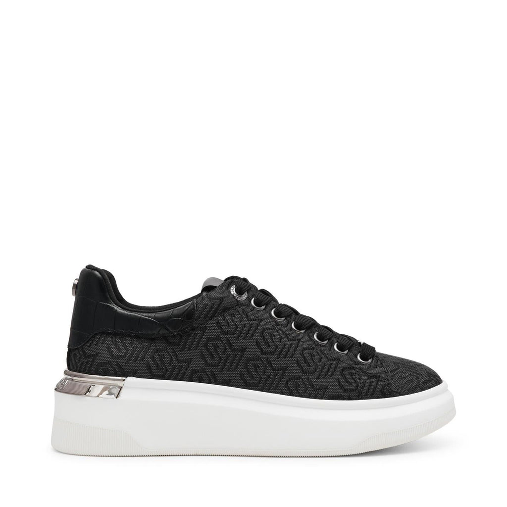 Steve Madden Glider 2 Trai