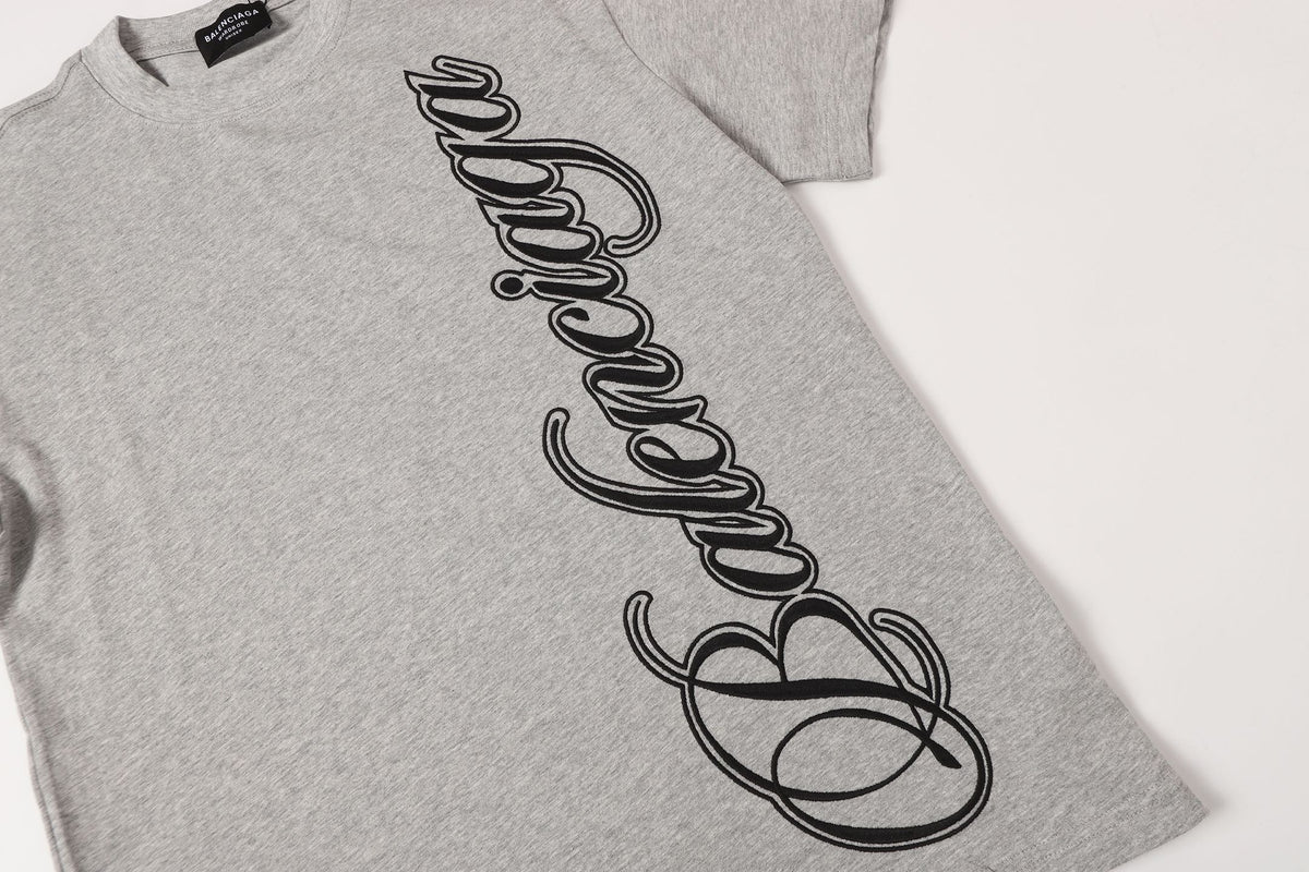 Balenciaga Vertical Script Logo T-Shirt in 4 Colors
